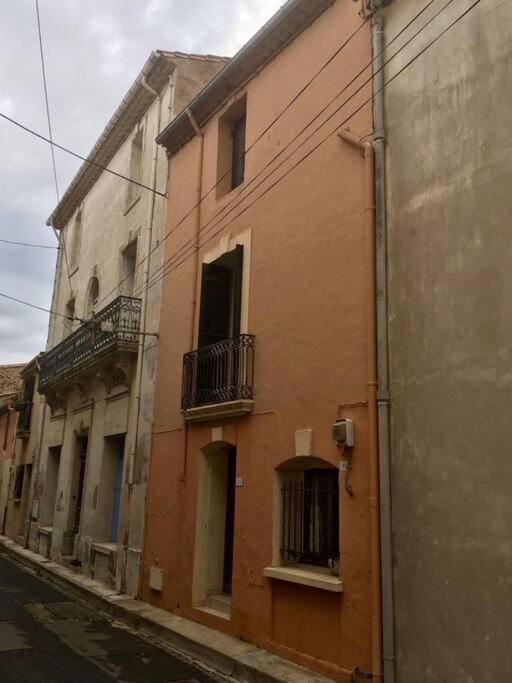Villa Historic French Townhouse Saint-Thibéry Exterior foto